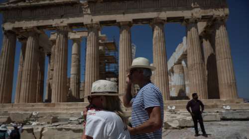 Handelsblatt: Πόλος έλξης για ξένους συνταξιούχους η Ελλάδα - Τα φορολογικά κίνητρα που δίνει η κυβέρνηση