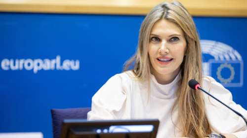 &quot;Περιμένω με αγωνία το βραχιολάκι, θέλω απλά να μείνω στο σπίτι με την κόρη μου&quot; - Η πρώτη αντίδραση της Εύας Καϊλή