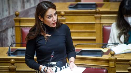 Δόμνα Μιχαηλίδου: "Δεν καταργείται η σεξουαλική διαπαιδαγώγηση στα σχολεία - Είναι δικαίωμα των παιδιών"