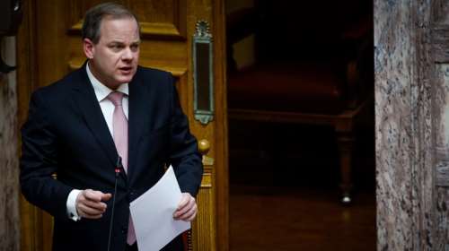 Ο Κώστας Καραμανλής απαντά για πρώτη φορά για τα Τέμπη: Τι έκανε, τι δεν έκανε, ποιες είναι οι ευθύνες του [live]