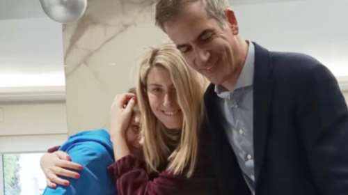 Η πρώτη ανάρτηση της Σίας Κοσιώνη μετά τη νοσηλεία: Η οικογενειακή φωτογραφία και το συγκινητικό σημείωμα του γιου της