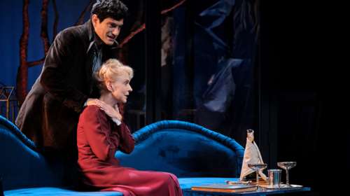 &quot;Βρυκόλακες&quot; του Ιψεν στο Εθνικό με Ναταλία Τσαλίκη και Αργύρη Πανταζάρα - Σε σκηνοθεσία Φασουλή