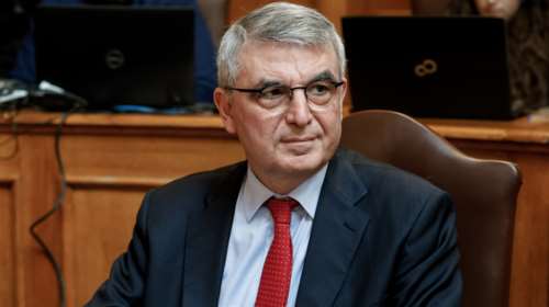 Τσακλόγλου: Έρχονται αλλαγές στην καταβολή του επιδόματος ανεργίας - Τα σενάρια που εξετάζονται