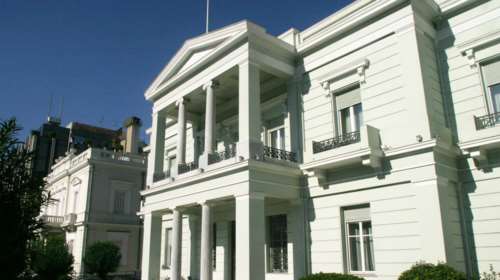 ΥΠΕΞ: Καταδικάζουμε τη διοργάνωση πάρτυ εντός του ιστορικού ελληνορθόδοξου Ναού του Αγίου Βουκόλου στη Σμύρνη