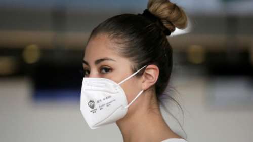 Κοροναϊός: Ολα όσα πρέπει να γνωρίζουμε- Πώς μεταδίδεται και πόσο προστατεύουν τα αντιβιοτικά