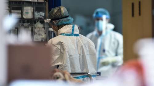 Κορονοϊός: 3.015 νέα κρούσματα σήμερα - 86 θάνατοι και 831 διασωληνωμένοι