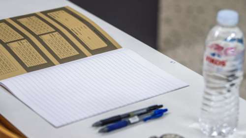 Πανελλήνιες 2025: Τα σημερινά θέματα και οι απαντήσεις σε Αρχαία, Μαθηματικά και Βιολογία
