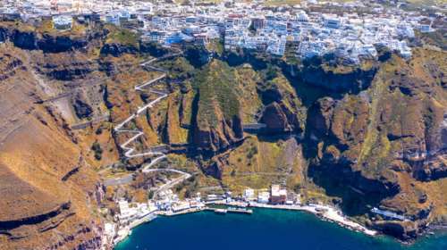 Σαντορίνη: Πιθανή ηφαιστειακή διέγερση τις τελευταίες ώρες- Τι αναφέρει το Ευρωμεσογειακό Σεισμικό Κέντρο