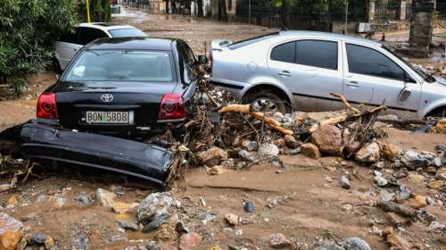 Κακοκαιρία Elias: Τον Σεπτέμβριο έβρεξε στον Βόλο όσο στην Αθήνα σε 2,5 χρόνια - Κόπηκε ο δρόμος για το Λιμάνι στην Εύβοια