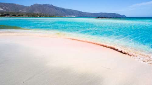 Αυτές είναι οι 198 απάτητες παραλίες σε καθεστώς απόλυτης προστασίας - Απαγορεύονται ομπρέλες και ξαπλώστρες