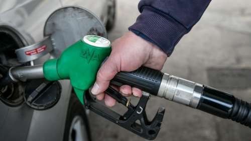 Επιδότηση στη βενζίνη: Τρία &quot;φουλαρίσματα&quot; του ρεζερβουάρ με τιμή αμόλυβδης έως και 1,8 ευρώ το λίτρο