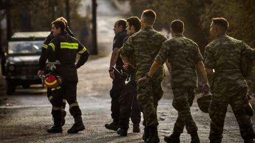 Ενισχύεται με στρατό η μάχη στα πύρινα μέτωπα - Στην Ηλεία μεταβαίνει ο Κυριάκος Μητσοτάκης
