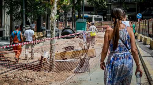 Καύσωνας Κλέων: &quot;Καμίνι&quot; αύριο η χώρα - Τηλεργασία, χωρίς delivery και εργασίες 12:00-17:00 - Τι θα είναι κλειστό