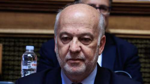 Σε διαθεσιμότητα έθεσε και πέμπτο ιατροδικαστή ο Γιώργος Φλωρίδης