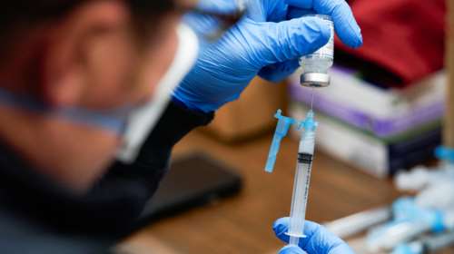 Παυλάκης: Οι συνδυασμοί εμβολίων δουλεύουν πολύ καλύτερα – Μετά το καλοκαίρι έρχεται νέο κύμα της πανδημίας