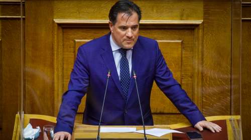 Άδωνις Γεωργιάδης: Εσπευσμένα στο ΚΑΤ για επέμβαση – Τι συνέβη