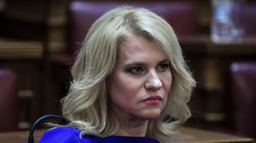 Θεοδώρα Τζάκρη: Θετική στον κορονοϊό η βουλευτής του ΣΥΡΙΖΑ