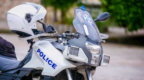 Βόλος: Ξανά στη φυλακή ο &quot;Κάμελ&quot; - Επιτέθηκε σε πατέρα με μωρό σε καροτσάκι