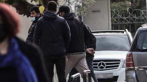 &quot;Αν καταθέσεις για τον ... θα σε σκοτώσω&quot;: Συνελήφθη 37χρονος που απείλησε την 12χρονη από τον Κολωνό