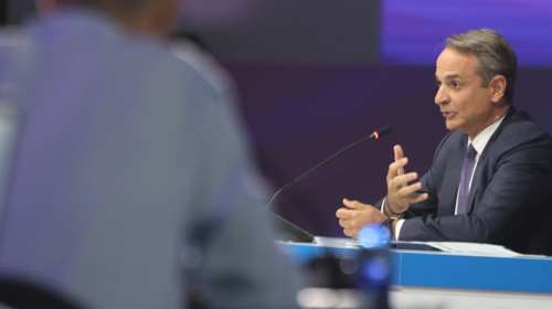 Οργή Μητσοτάκη για τα σενάρια διαδοχής του: "Θα αστειεύεστε..." - Εκλογές το 2027 χωρίς αλλαγή του εκλογικού νόμου