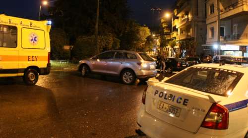 Καλλιθέα: Δίχρονο κοριτσάκι εντοπίστηκε χωρίς αισθήσεις του σε σιντριβάνι