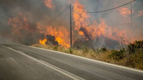 Αποκάλυψη: Πώς ξέφυγε η μεγάλη φωτιά στη Ρόδο το 2023- Η Πυροσβεστική δεν επενέβη άμεσα, τα εναέρια μέσα έφθασαν μετά από 22 λεπτά...