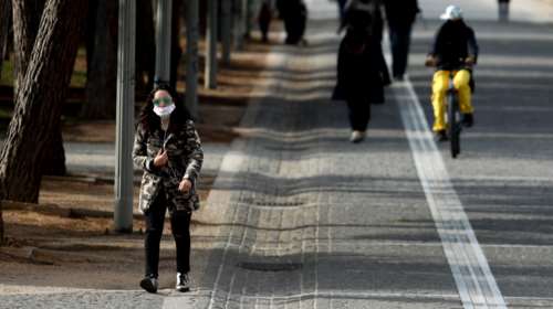 Τα τρία κρίσιμα 24ωρα που θα κρίνουν πόσο θα παραταθεί το lockdown – Χριστούγεννα σε στενό κύκλο