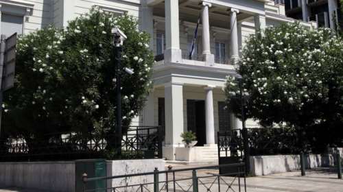 Σε ισχύ το Προεδρικό Διάταγμα για την επέκταση των χωρικών υδάτων στα 12 ναυτικά μίλια στο Ιόνιο - Η ανακοίνωση του ΥΠΕΞ