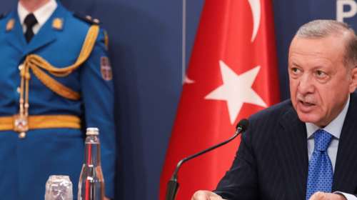 Κρεσέντο προσβολών από τον Ερντογάν: Κρύβεστε κάτω από τις φούστες των άλλων - Δεν είστε στρατιωτικά ισότιμοί μας