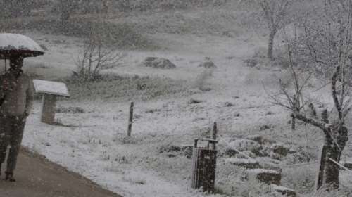 Μαρουσάκης: Η πρώτη εκτίμηση για τον καιρό των γιορτών - Έρχονται λευκά Χριστούγεννα;