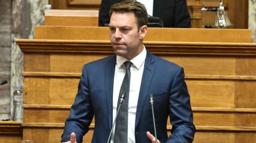 Κασσελάκης σε ΝΔ: Αν ο ΣΥΡΙΖΑ είχε πάρει μισό δισ. ευρώ δανεικά κι αγύριστα, οι εργαζόμενοί μας θα αμείβονταν με μισθούς Γκρίνμπεργκ