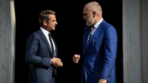 Πονοκέφαλος στην κυβέρνηση από τη φιέστα του Αλβανού πρωθυπουργού στην Αθήνα - Θέλει και σόου με... Φουρέιρα