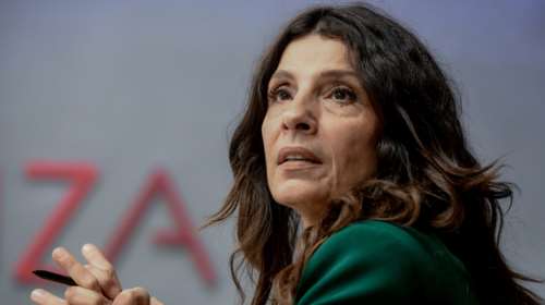 Τσαπανίδου για Μητσοτάκη: Κρεσέντο πρωτόγνωρης επικοινωνιακής αναισθησίας -Εμφανίστηκε αμέτοχος και μοίρασε ευθύνες