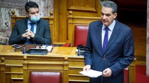 Συρίγος για αστυνομία στα ΑΕΙ: Καθηγητές αυτολογοκρίνονται για να μην στοχοποιηθούν