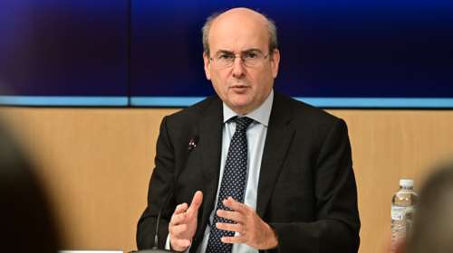 Χατζηδάκης: Εγγύηση για τις επόμενες γενιές η συνταγματική ρήτρα δημοσιονομικής σταθερότητας