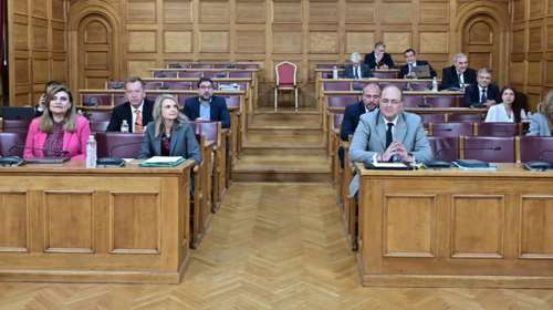 Νέα σύγκρουση στην Εξεταστική ΟΠΕΚΕΠΕ: &quot;Κουμπάρος του Ανδρουλάκη ο συλληφθείς στην Κρήτη&quot; - &quot;Στέλεχος της ΝΔ είναι&quot;