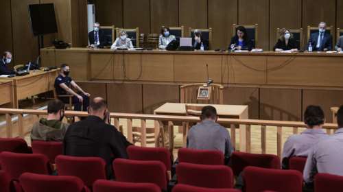 Δίκη Χρυσής Αυγής: Τη Δευτέρα η ανακοίνωση τελικά για τα ελαφρυντικά- Διέκοψε το δικαστήριο