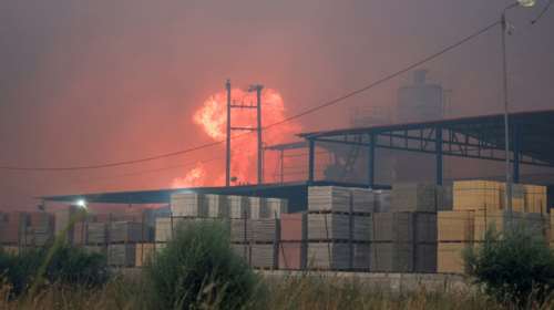 Θρίλερ με τη φωτιά στην Πάτρα: Φωτογραφία - ντοκουμέντο από το σημείο μηδέν φαίνεται να επιβεβαιώνει τον 25χρονο