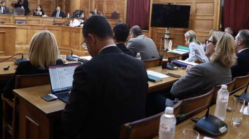 Κωμωδία και εξευτελισμός στην Εξεταστική για τον ΟΠΕΚΕΠΕ: &quot;Ποιος είναι ο Μάκης κ. μάρτυρα; Ελα ντε, ποιος είναι;&quot;