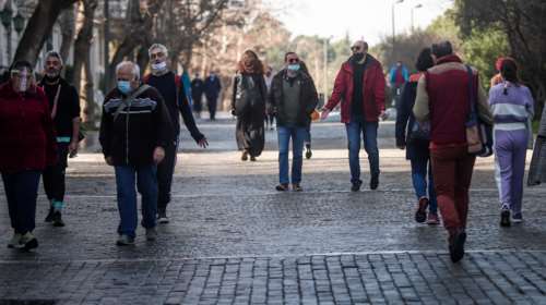 Κορονοϊός: Στην κόψη του ξυραφιού η Αττική με 364 νέα κρούσματα - Μεγάλο πρόβλημα το κέντρο της Αθήνας