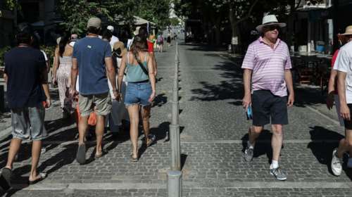 Κορονοϊός: 165 θάνατοι και 109 διασωληνωμένοι την τελευταία εβδομάδα - Πόσα κρούσματα εντοπίστηκαν