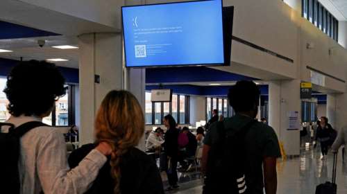 Παγκόσμιο μπλακάουτ: Προβληματισμός για το πότε θα ξεπεραστεί - Για &quot;ψηφιακή πανδημία&quot; κάνουν λόγο ειδικοί - &quot;Τα χειρότερα έρχονται...&quot;