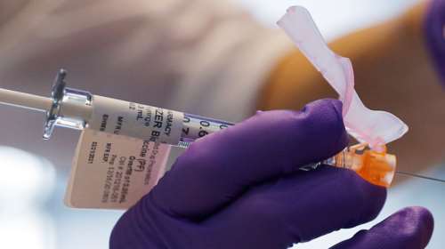 Αρχίζουν οι εμβολιασμοί στις 27 Δεκεμβρίου: Πρεμιέρα στα νοσοκομεία της Αθήνας - Σύσκεψη Μητσοτάκη στην Πολιτική Προστασία