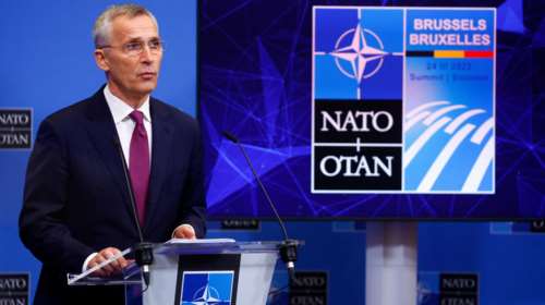 Ουκρανία: Οι ουκρανικές δυνάμεις προελαύνουν στην Κρεμνίνα - "Να σταλούν περισσότερα όπλα στο Κίεβο", λέει Στόλτενμπεργκ