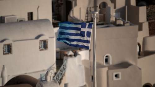 FT: Η Ελλάδα ένα από τα εφτά οικονομικά θαύματα χωρών σε μια περίοδο διεθνούς ανησυχίας