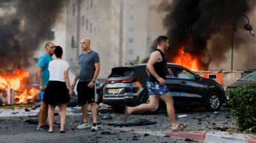 Πόλεμος στο Ισραήλ: Περισσότεροι από 100 οι όμηροι που αιχμαλώτισε η Χαμάς, επιβεβαιώνει η ισραηλινή κυβέρνηση