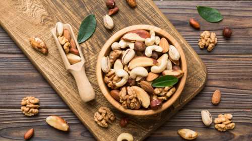 Ποιο είναι το σνακ που πρέπει να έχουμε πάντα μαζί όταν κάνουμε δίαιτα