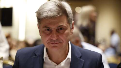 Οργή στη ΝΔ για τηλεοπτικές δηλώσεις του Νίκου Φαραντούρη: &quot;Ο ΣΥΡΙΖΑ θα αντιδράσει σε αυτό το αίσχος;&quot;