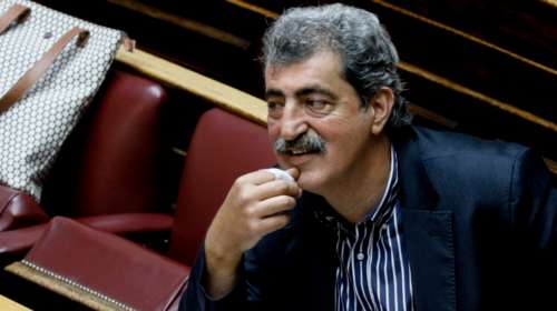 Απάντηση Πολάκη στον Ρουβά: &quot;Το γνωστό pop idol μου έστειλε εξώδικο - Είναι ακόμα follower του Κασιδιάρη;&quot;