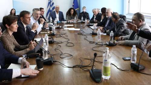 Ένα debate μεταξύ των πολιτικών αρχηγών στις 10 Μαΐου - Οι κανόνες και ο δημοσιογράφος που θα συντονίζει